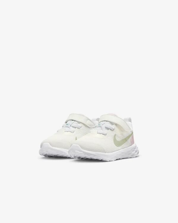 Nike Revolution 6 Next Nature SE