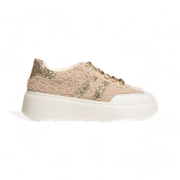 Sneakers con strisce lateriali